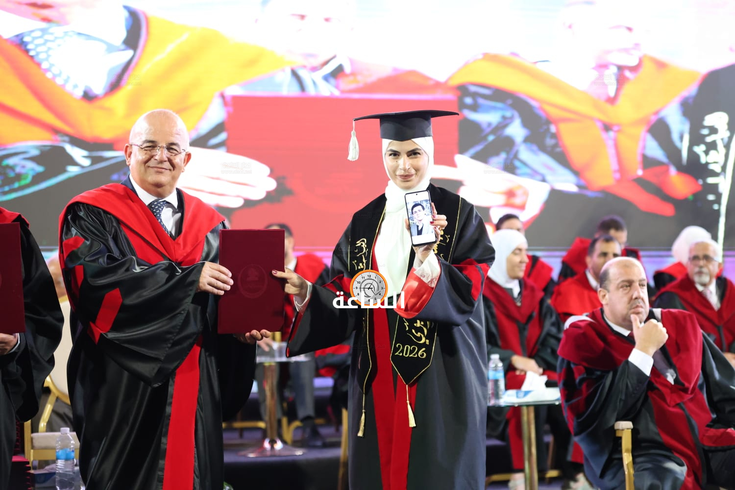 Madar Al-Saa Images 0.5373944688985918