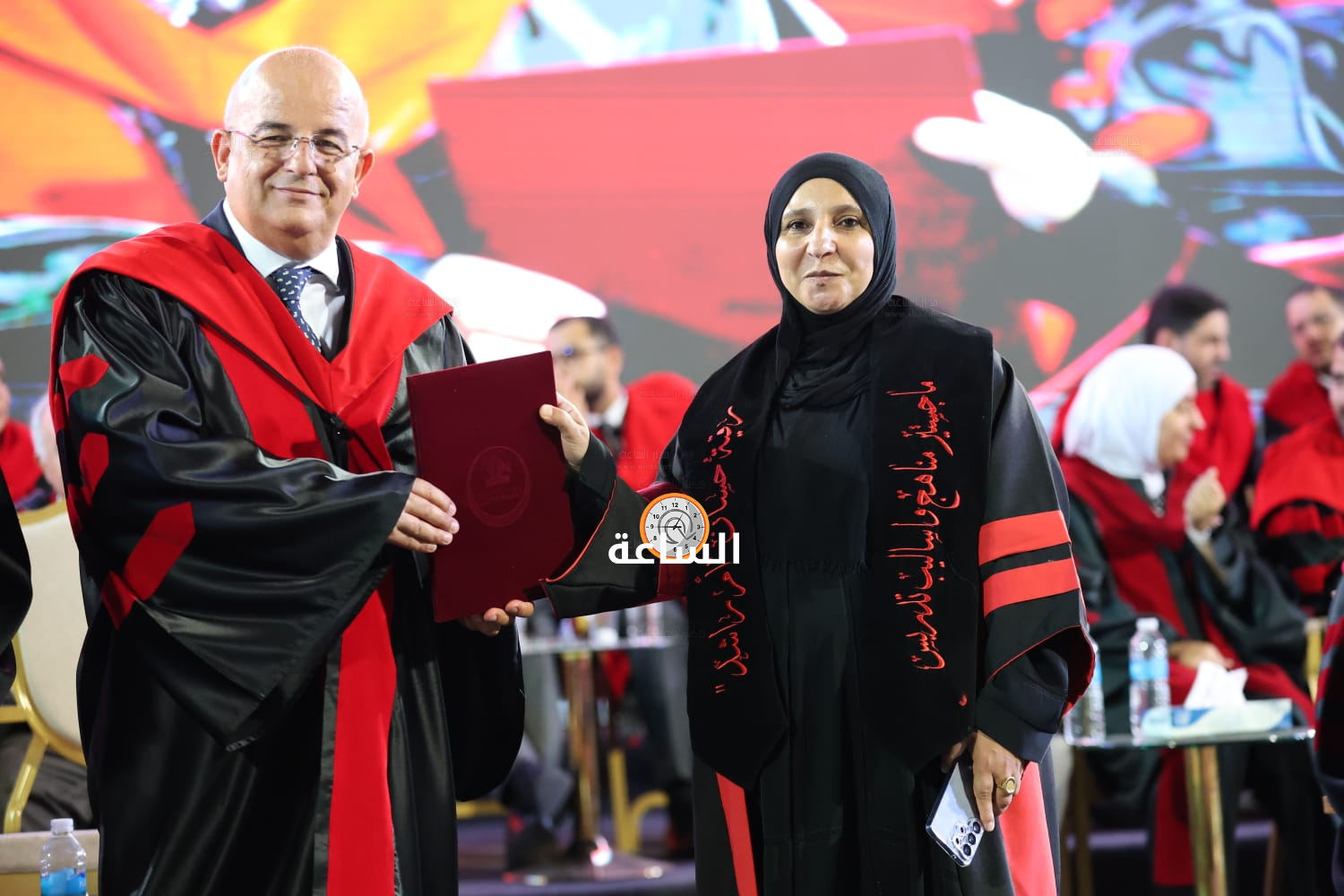 Madar Al-Saa Images 0.9094024156643848