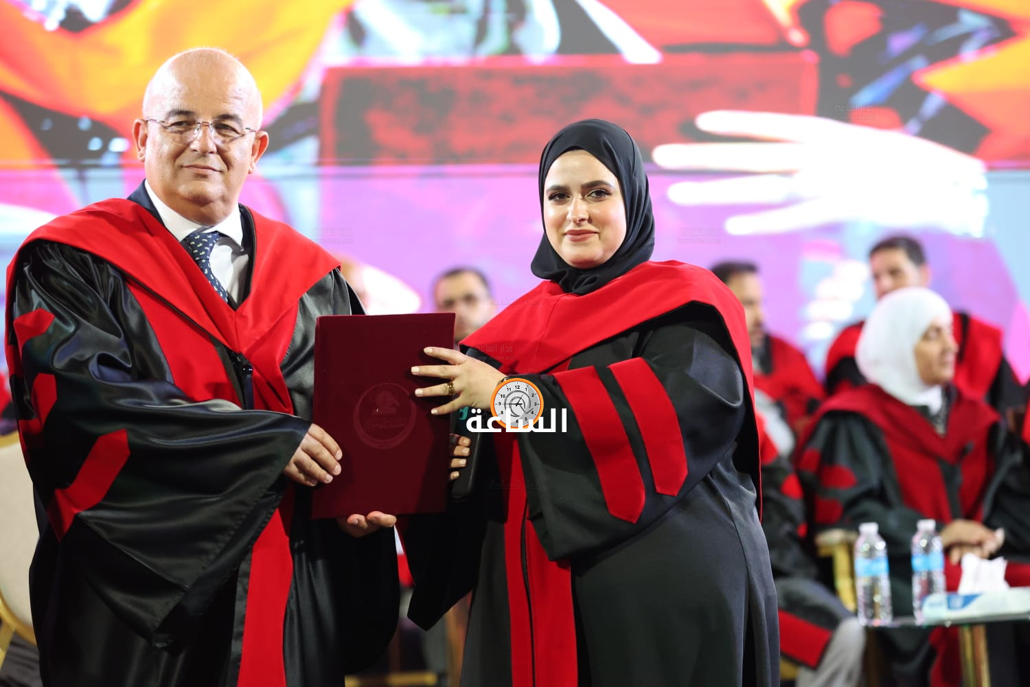 Madar Al-Saa Images 0.050679910057979005