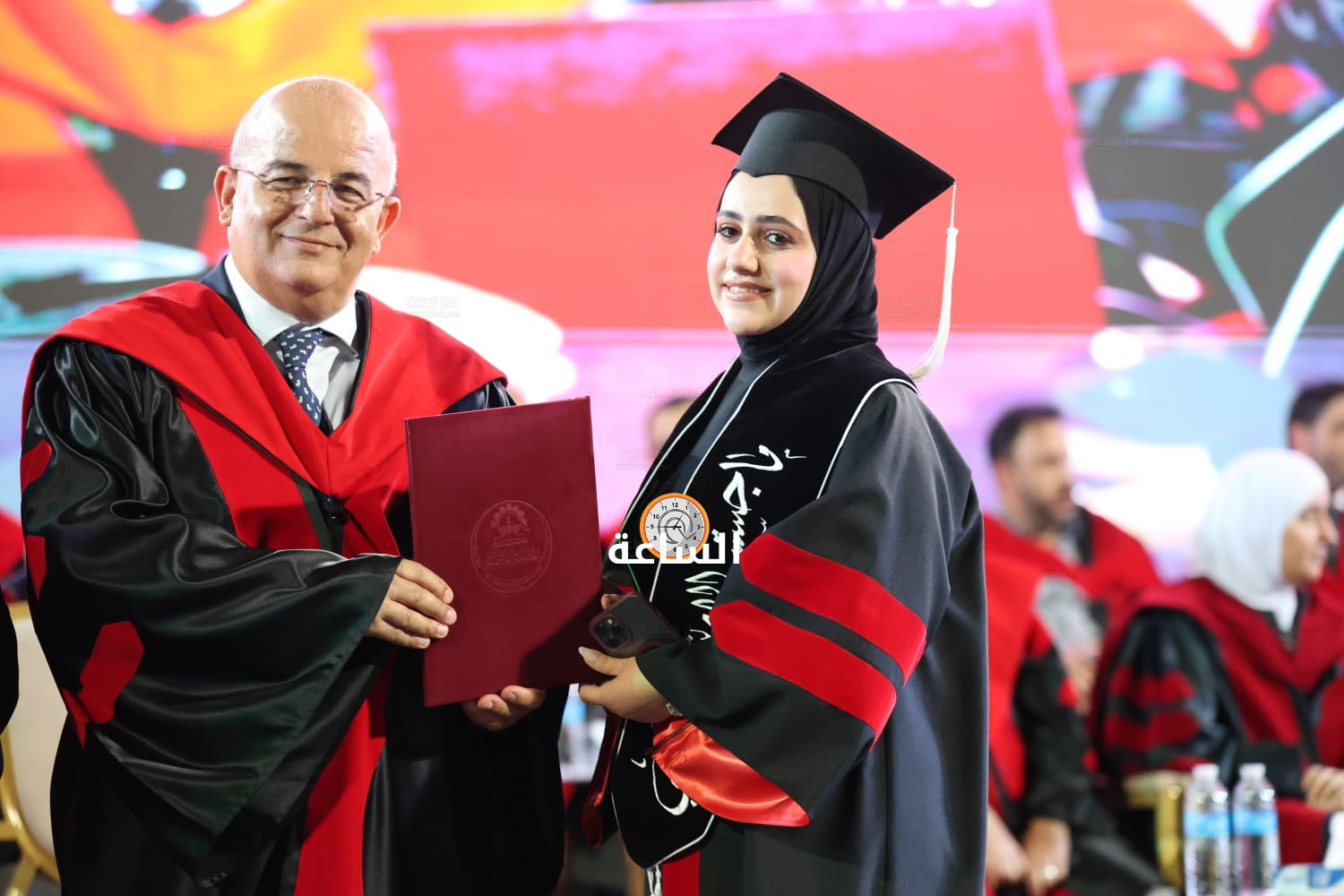 Madar Al-Saa Images 0.4879873234852081