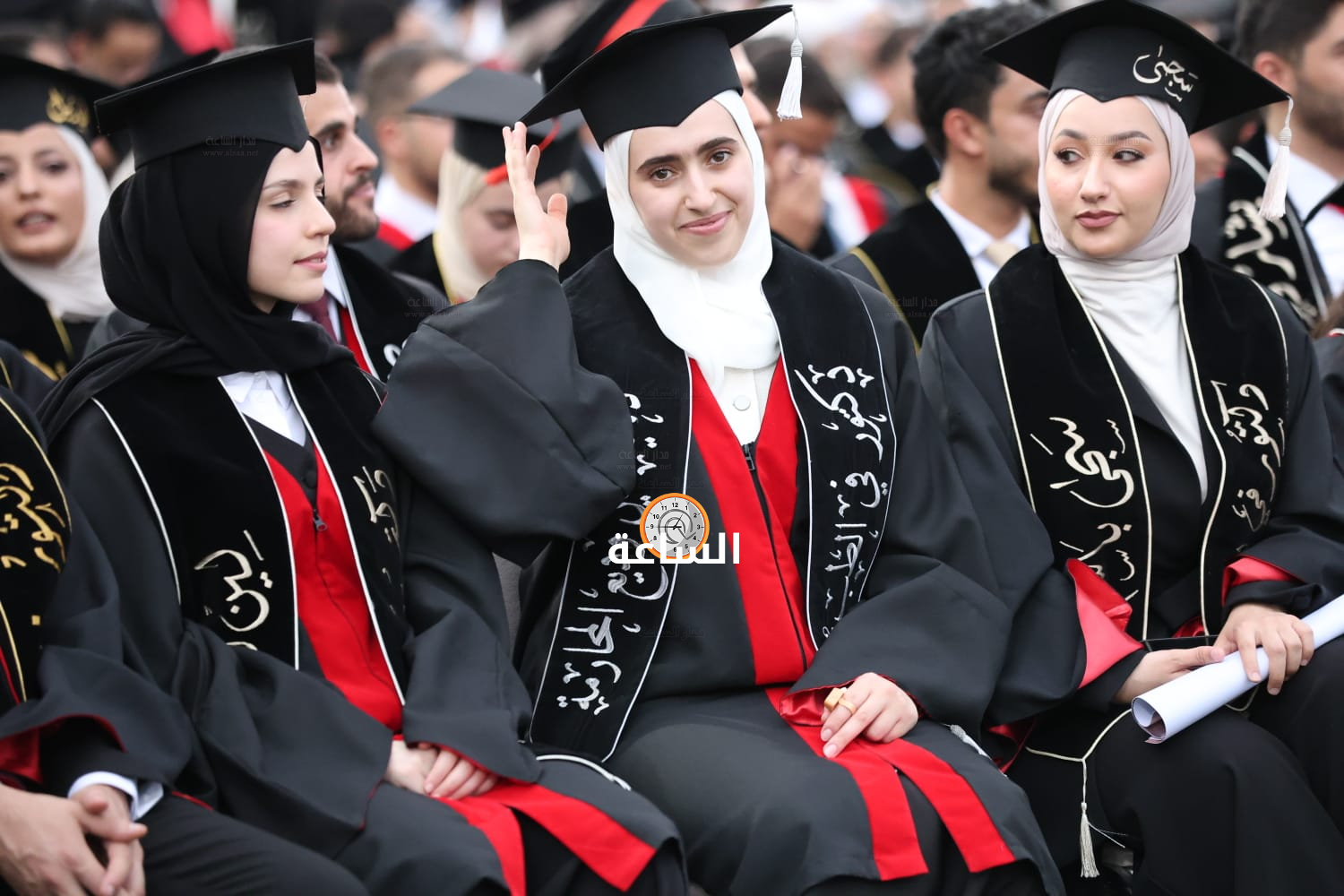Madar Al-Saa Images 0.24672508520421188