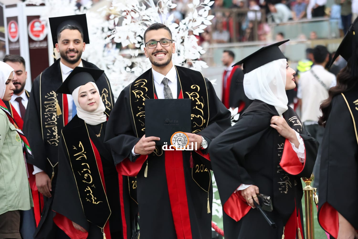 Madar Al-Saa Images 0.44881515598540933