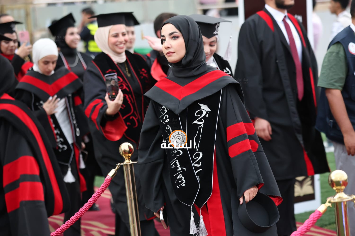 Madar Al-Saa Images 0.4358532634977422