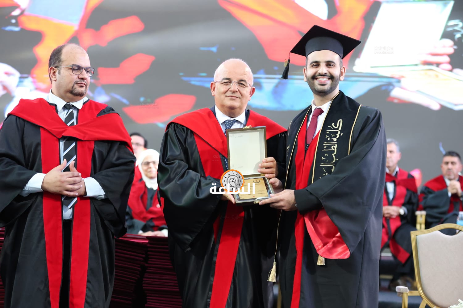 Madar Al-Saa Images 0.043730680685146184