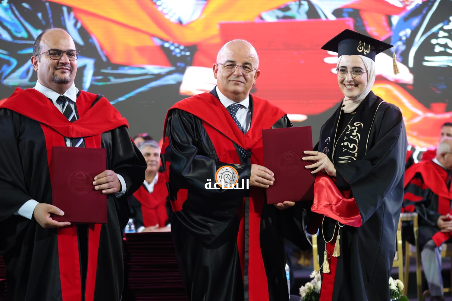 Madar Al-Saa Images 0.3362338430903892