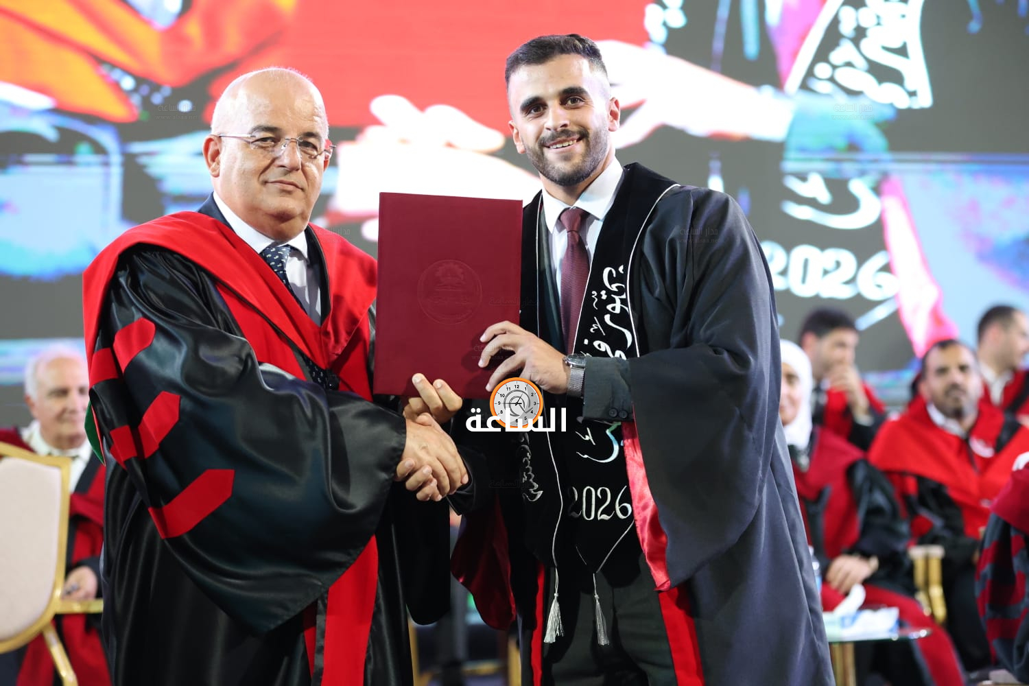 Madar Al-Saa Images 0.8731665912977153