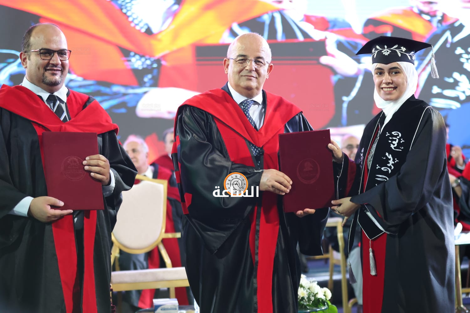Madar Al-Saa Images 0.8009710569634054