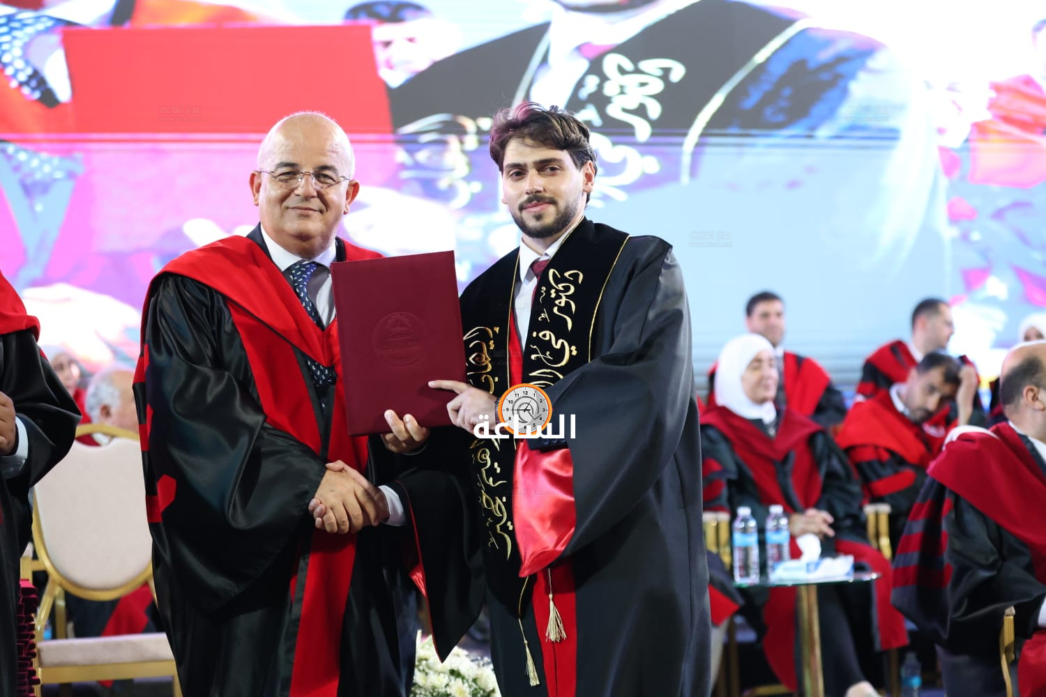 Madar Al-Saa Images 0.4293471698526071