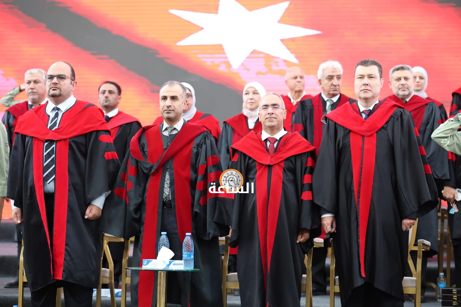 Madar Al-Saa Images 0.9413478975688251