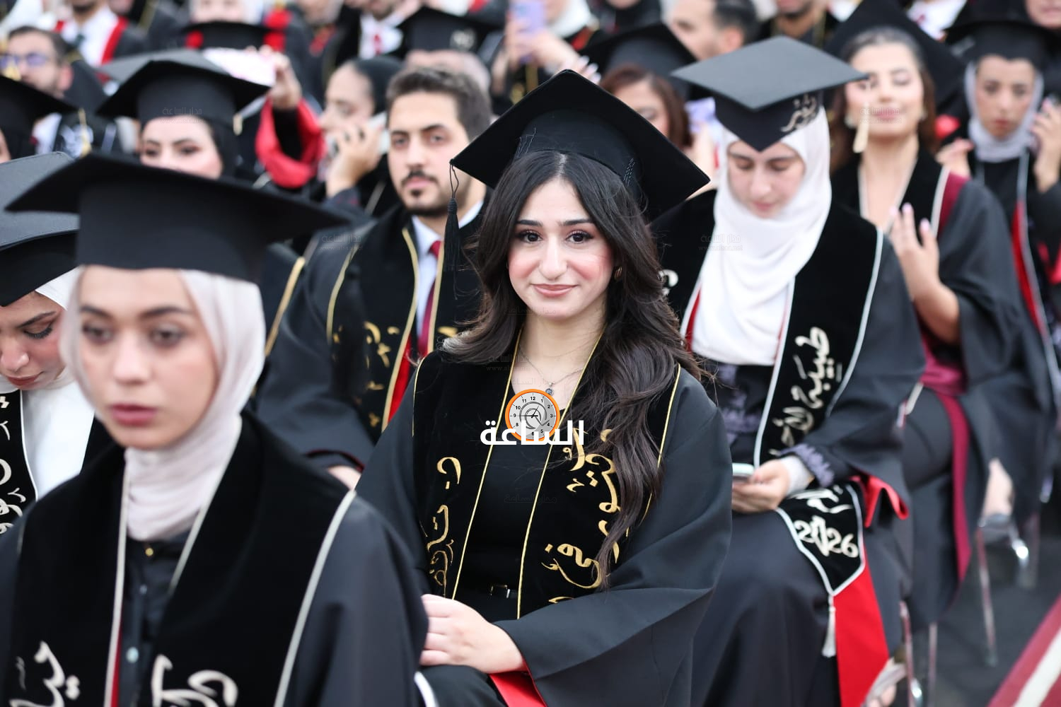 Madar Al-Saa Images 0.6290139611244897