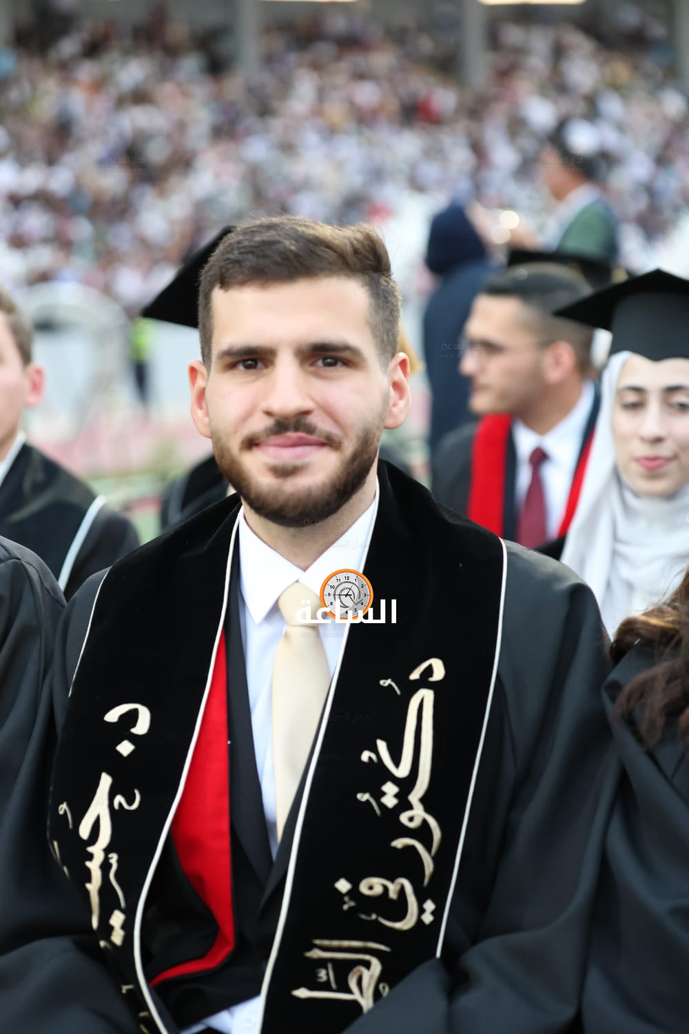 Madar Al-Saa Images 0.7119500850046708