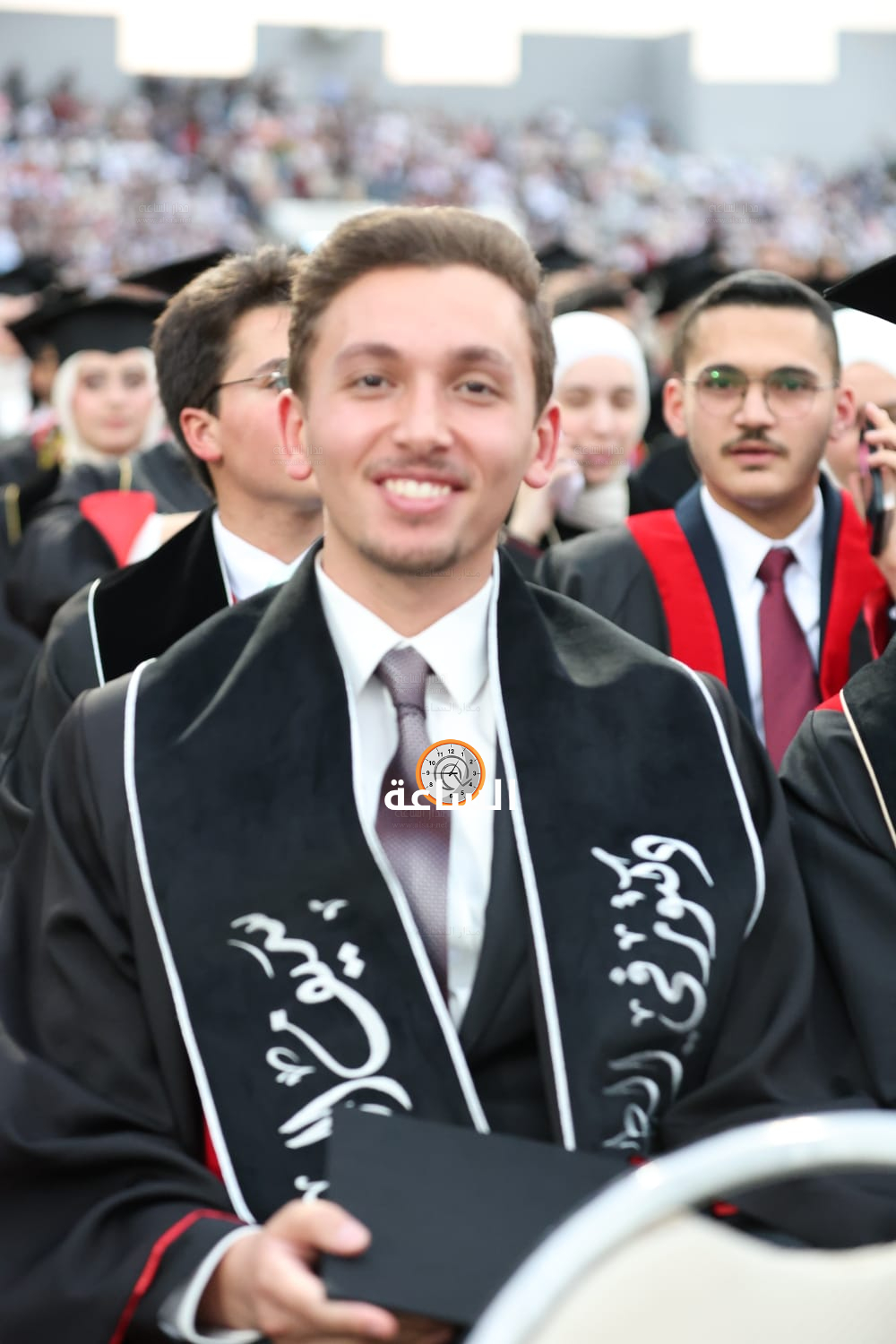 Madar Al-Saa Images 0.7495357528040218