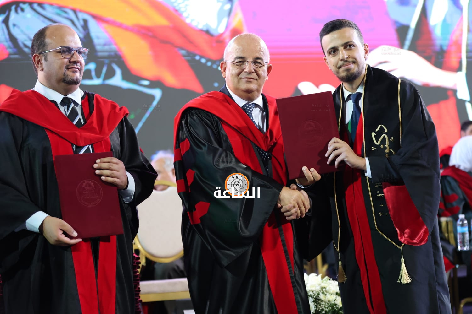 Madar Al-Saa Images 0.327869138569273