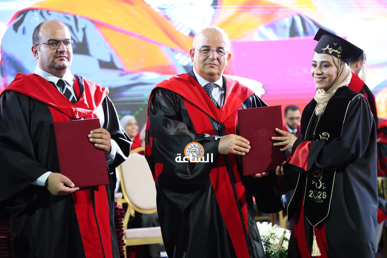 Madar Al-Saa Images 0.9230298086134657