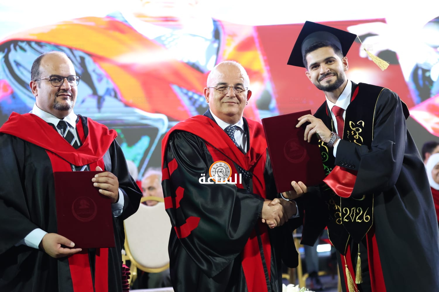 Madar Al-Saa Images 0.37810431681185497