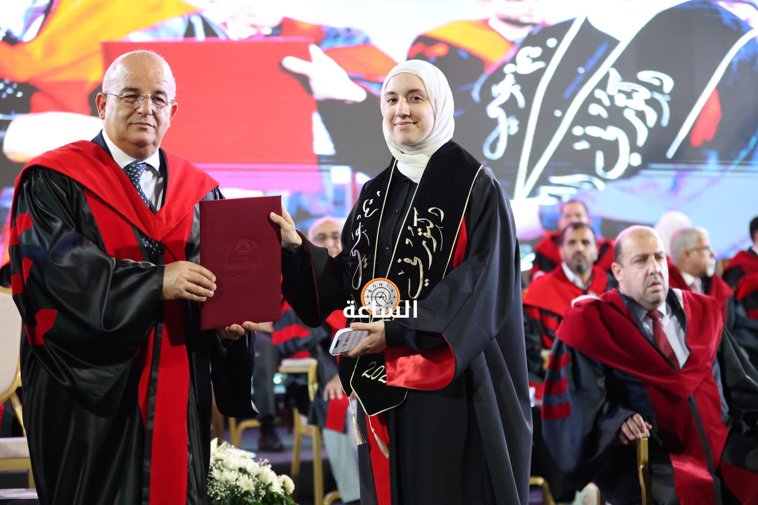Madar Al-Saa Images 0.15699743206142047