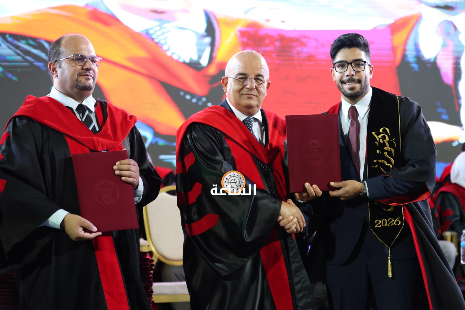 Madar Al-Saa Images 0.9100245375959632