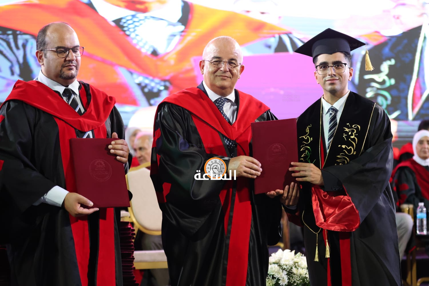 Madar Al-Saa Images 0.022751811369340458