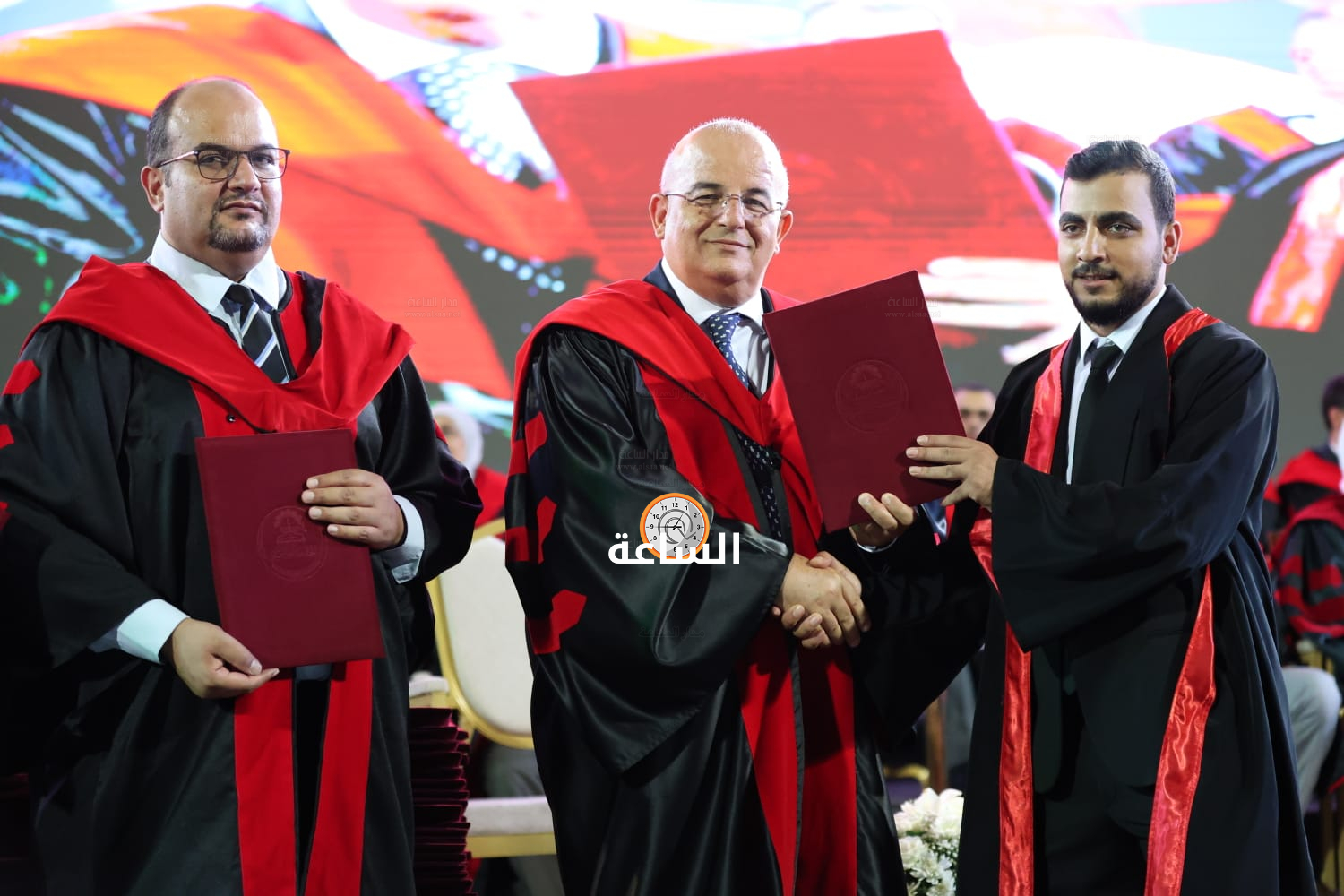 Madar Al-Saa Images 0.052136945334719464