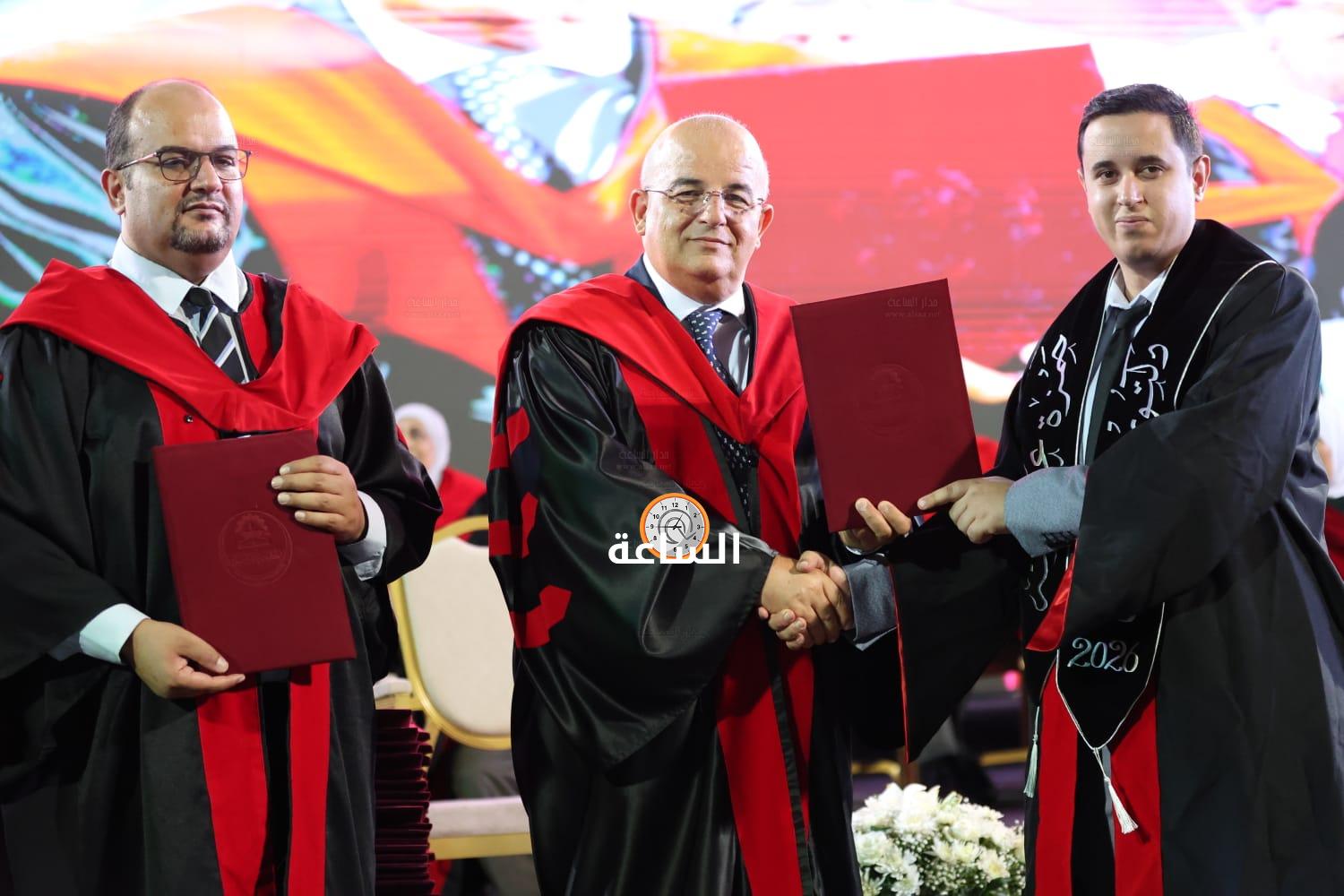 Madar Al-Saa Images 0.6832843119379726