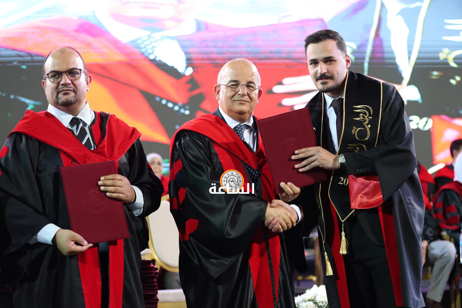 Madar Al-Saa Images 0.36087767669170834