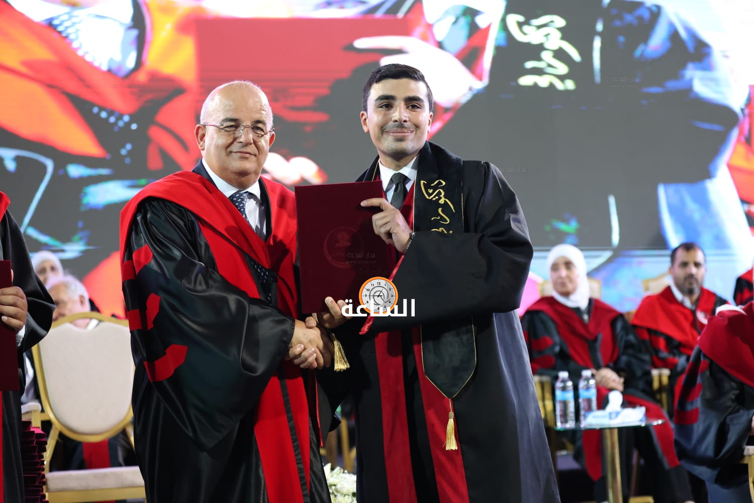 Madar Al-Saa Images 0.4805945209849686