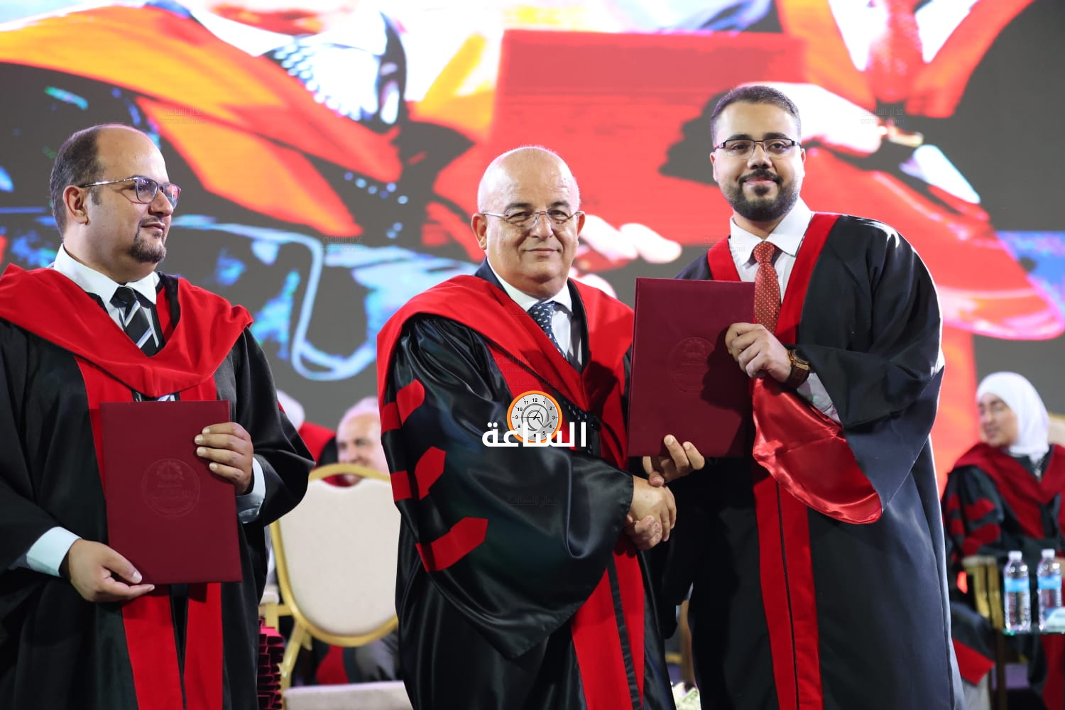 Madar Al-Saa Images 0.6717518366403422