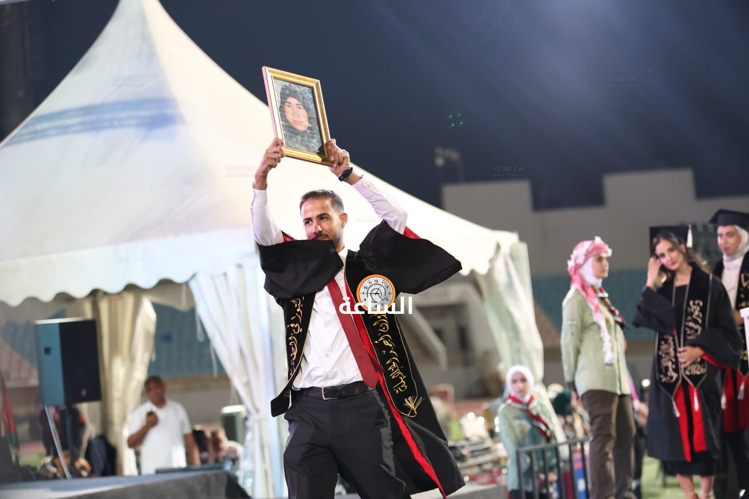Madar Al-Saa Images 0.25006816247636754
