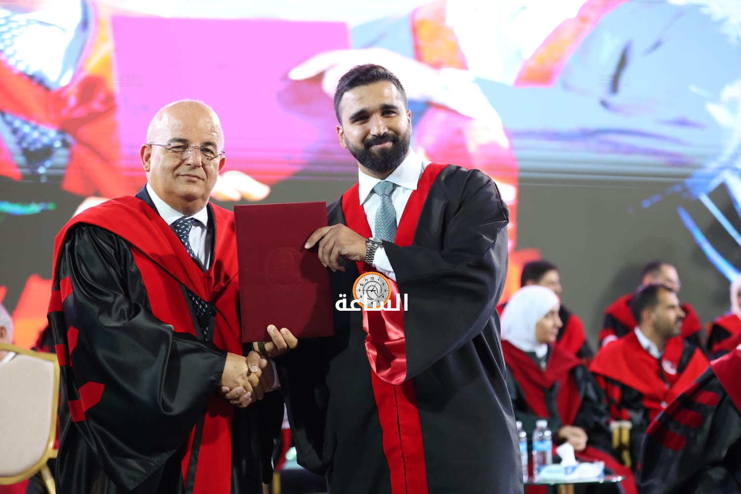 Madar Al-Saa Images 0.82386315475065