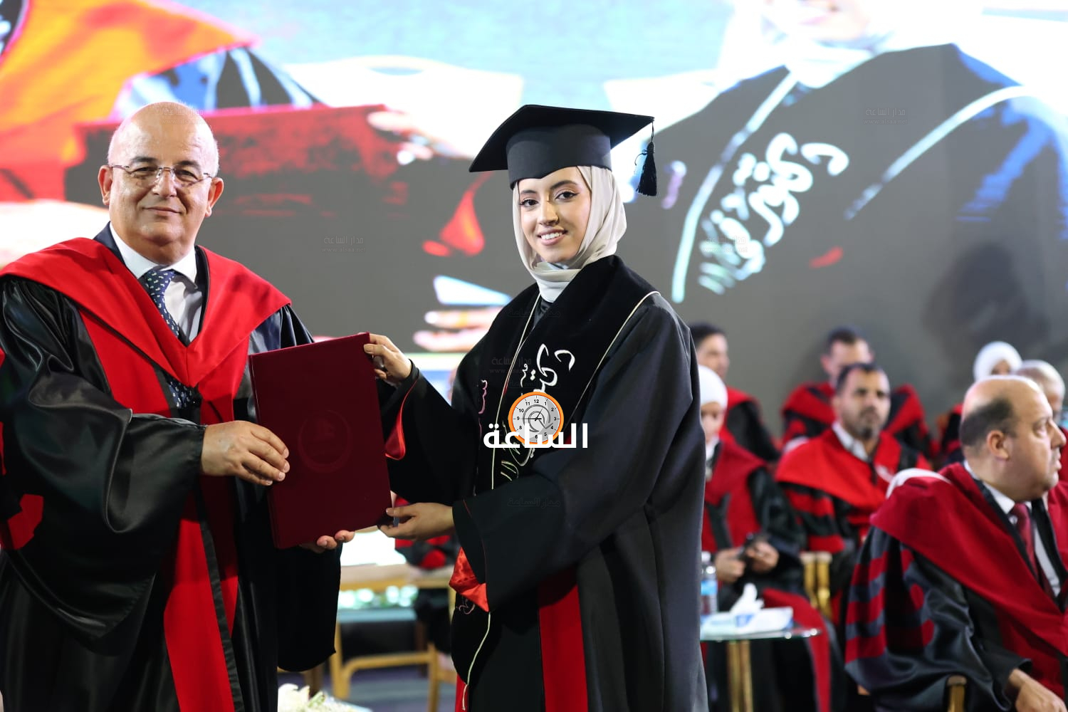 Madar Al-Saa Images 0.24173302448399325