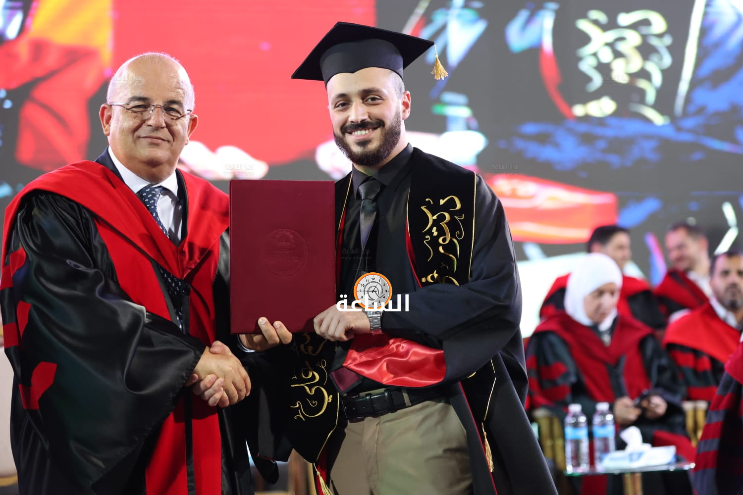 Madar Al-Saa Images 0.9137190984182606