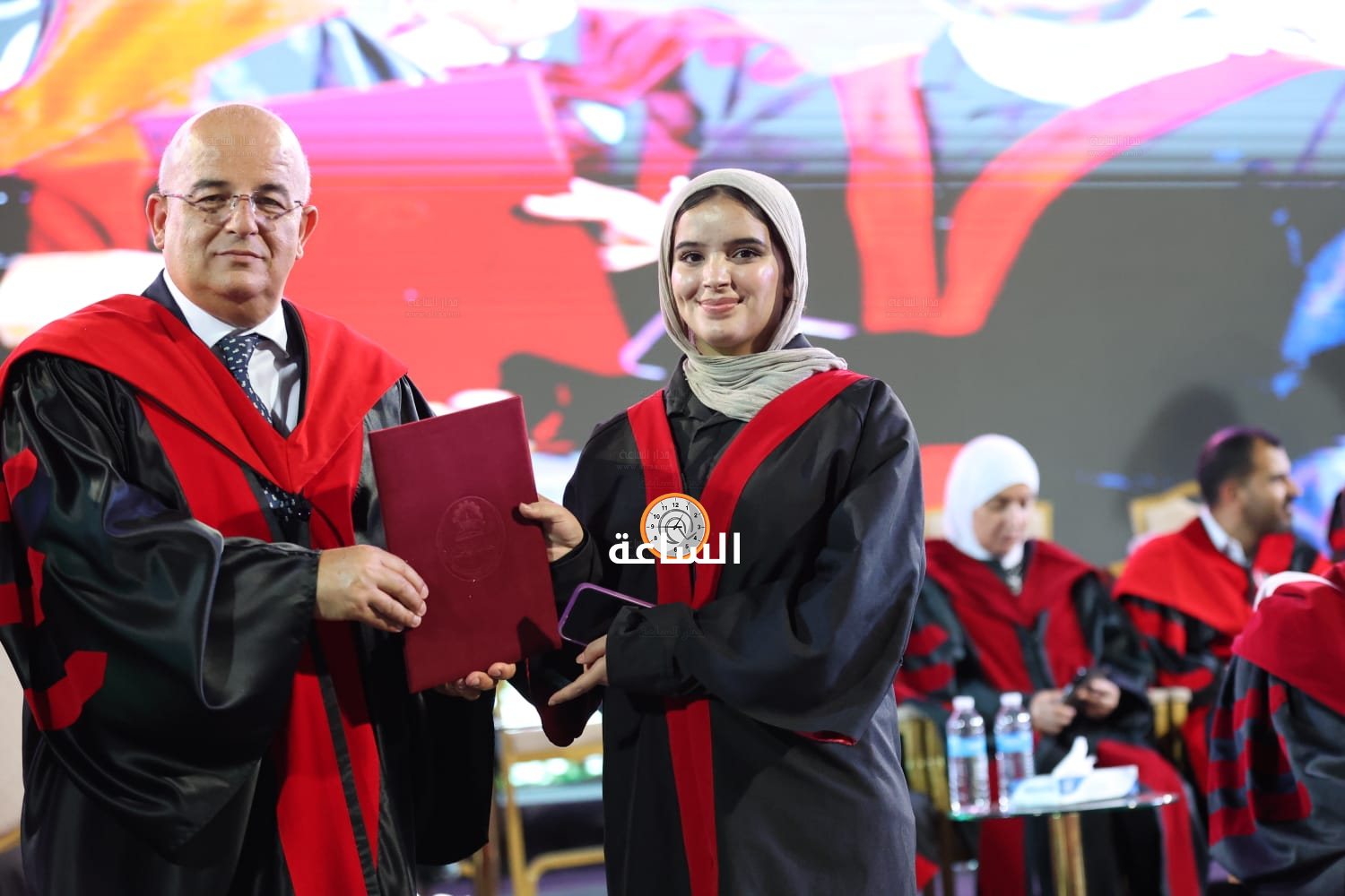 Madar Al-Saa Images 0.6308733711553294