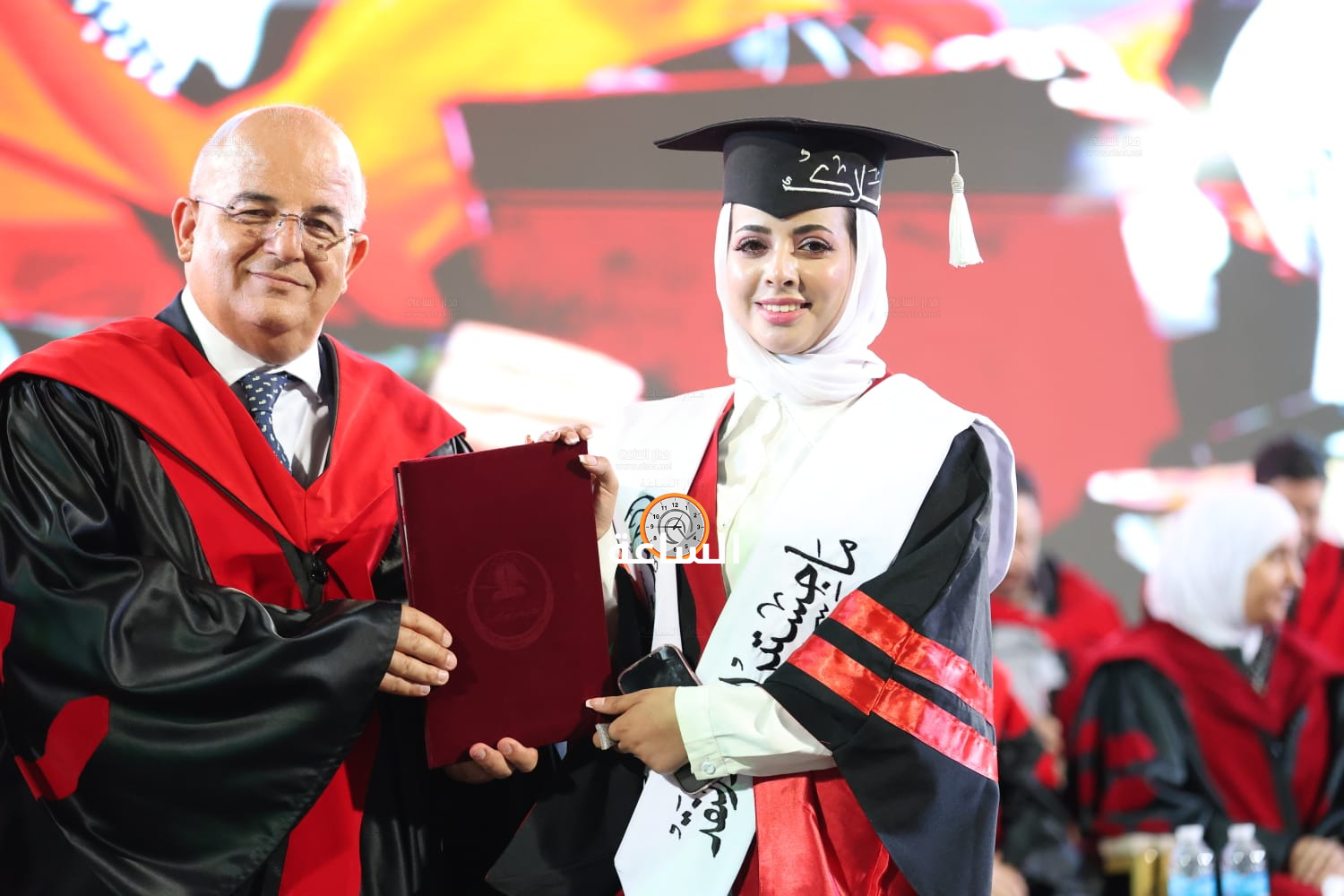 Madar Al-Saa Images 0.9966606343174598