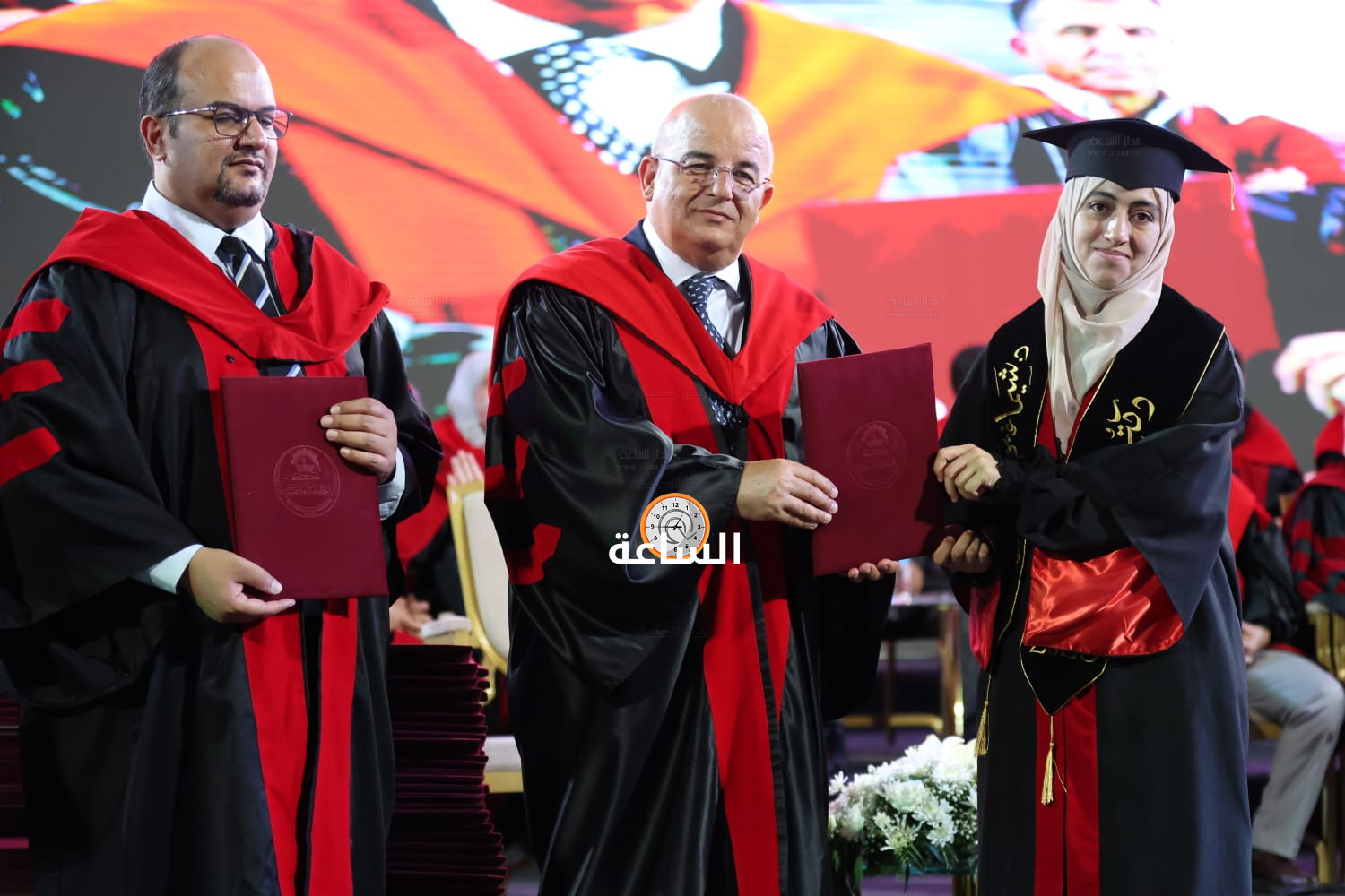 Madar Al-Saa Images 0.3545472060045516