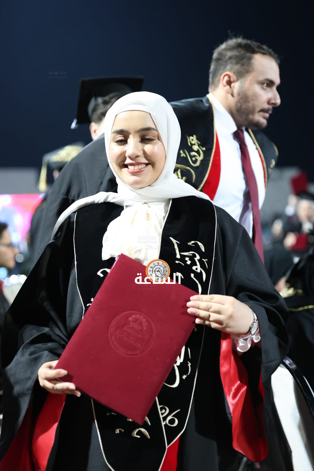 Madar Al-Saa Images 0.3317503256893135