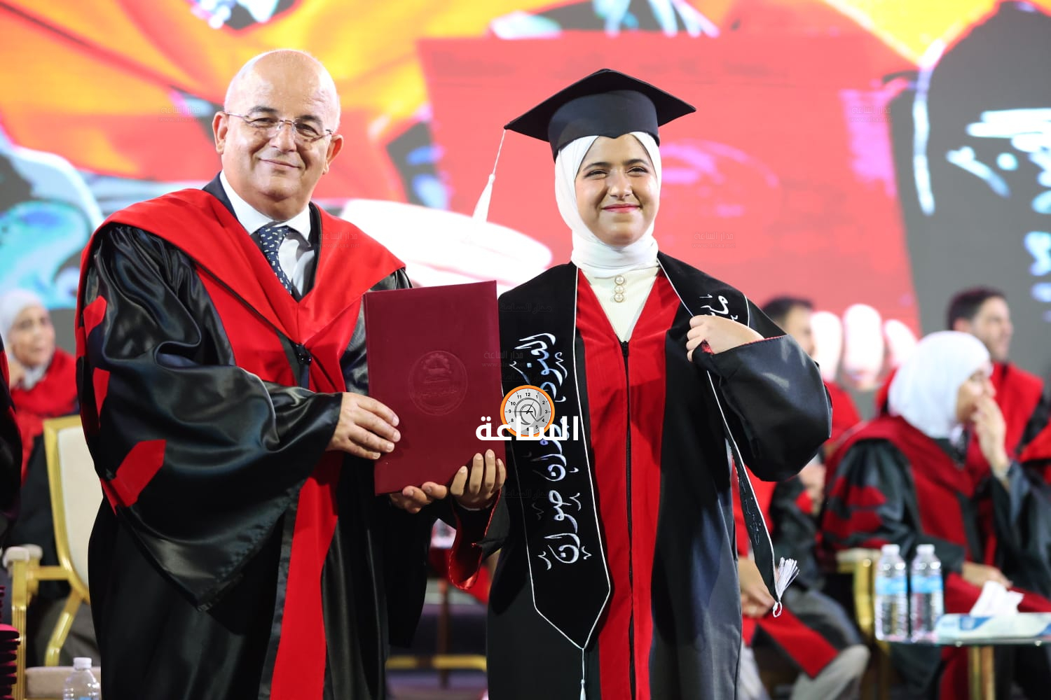 Madar Al-Saa Images 0.933694160938276