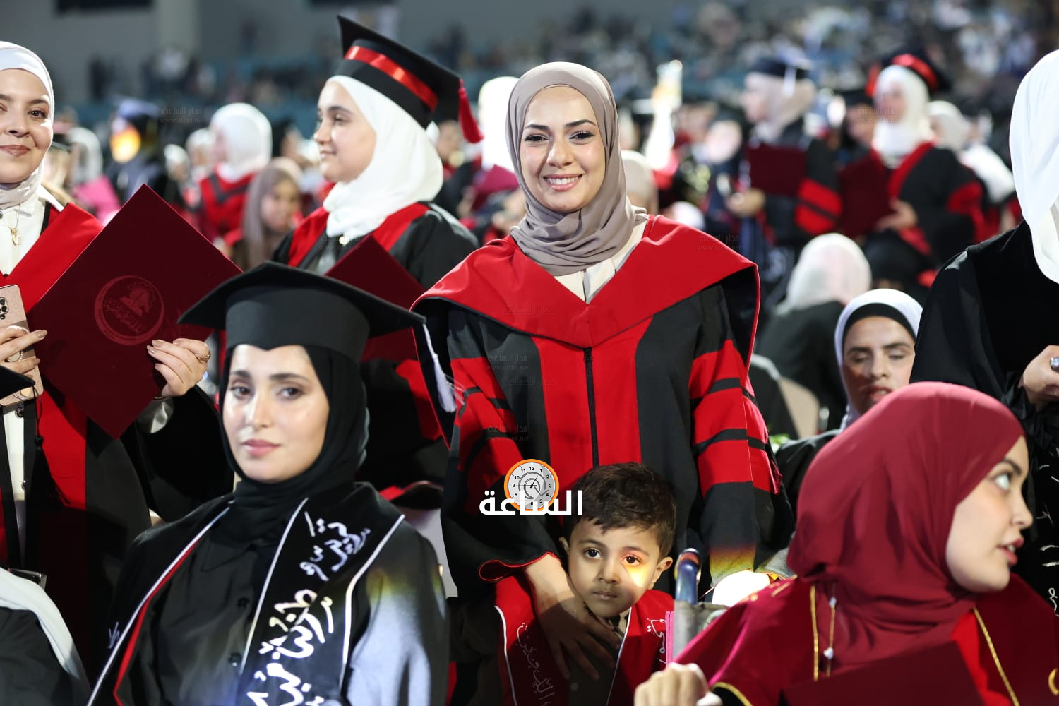 Madar Al-Saa Images 0.16805831556334416