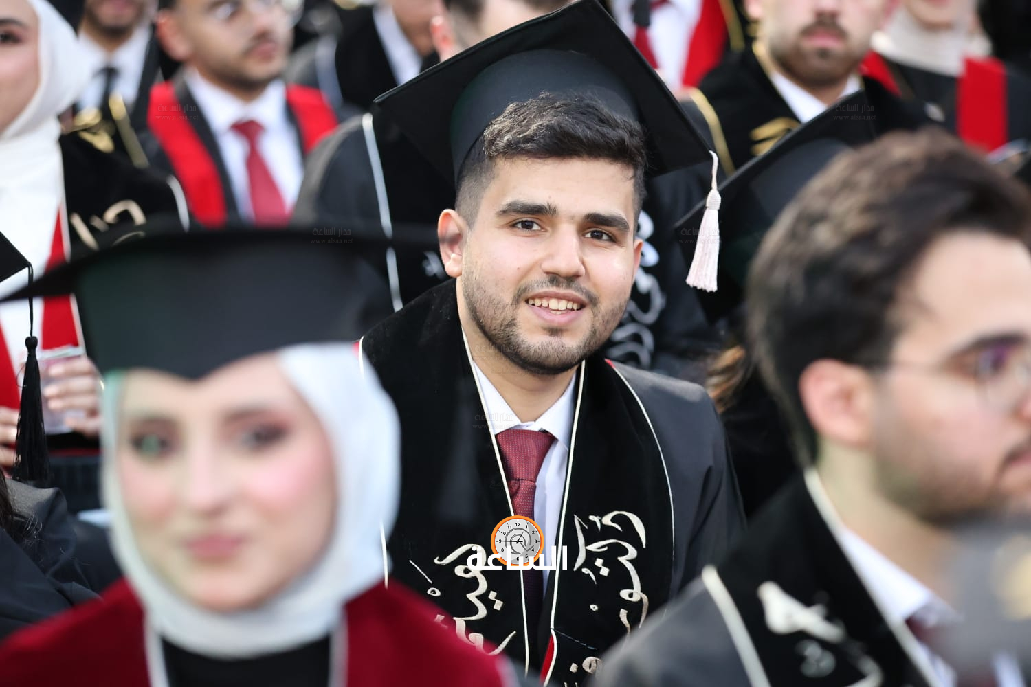 Madar Al-Saa Images 0.7745098145132435