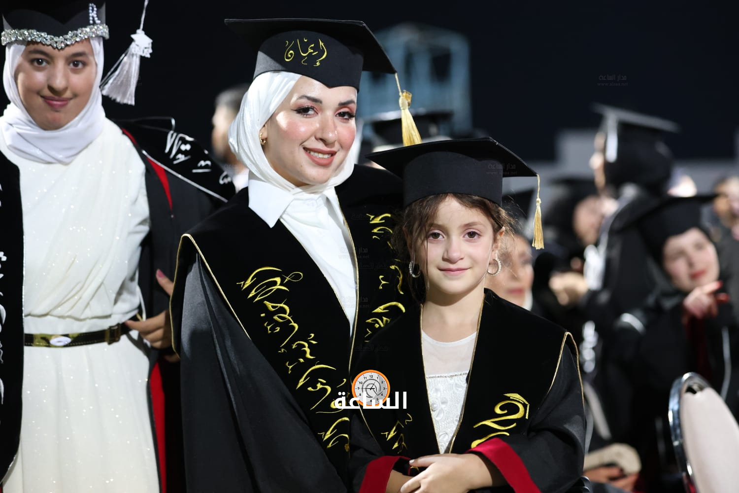 Madar Al-Saa Images 0.6175819351595232