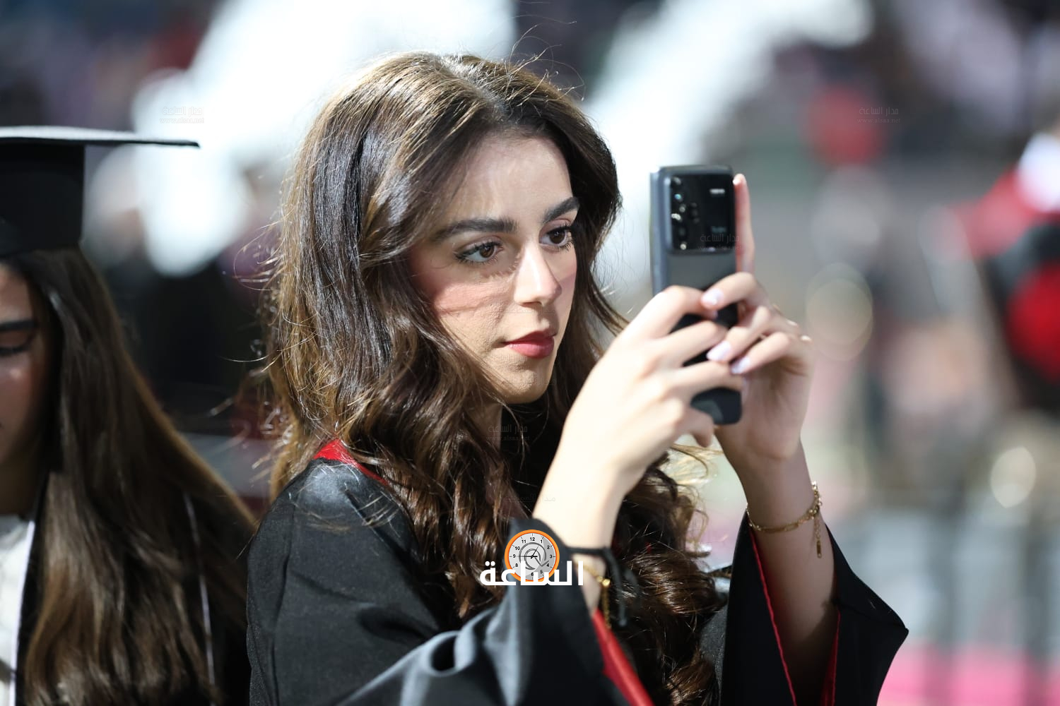 Madar Al-Saa Images 0.42289773775484896