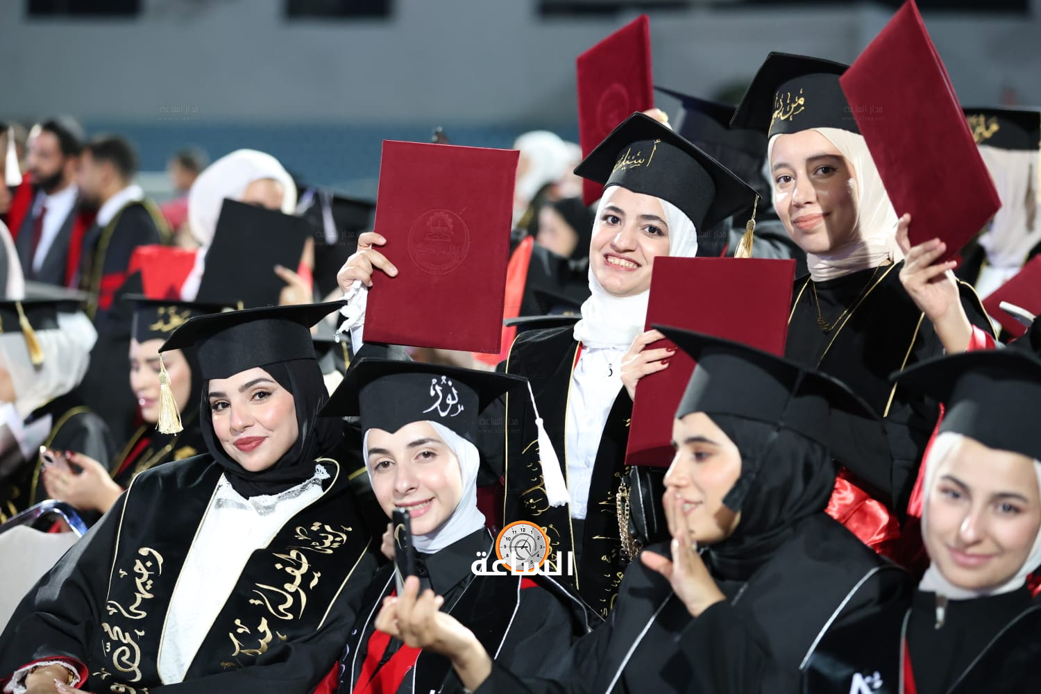 Madar Al-Saa Images 0.006368076982070869