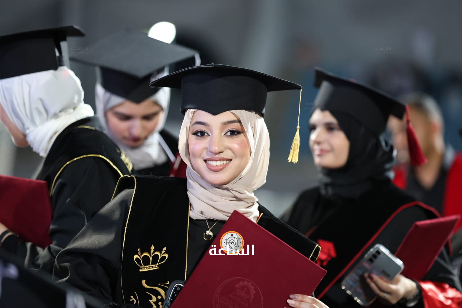 Madar Al-Saa Images 0.39146002923188383