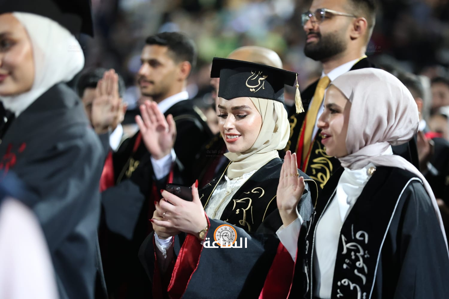 Madar Al-Saa Images 0.4303547757130347