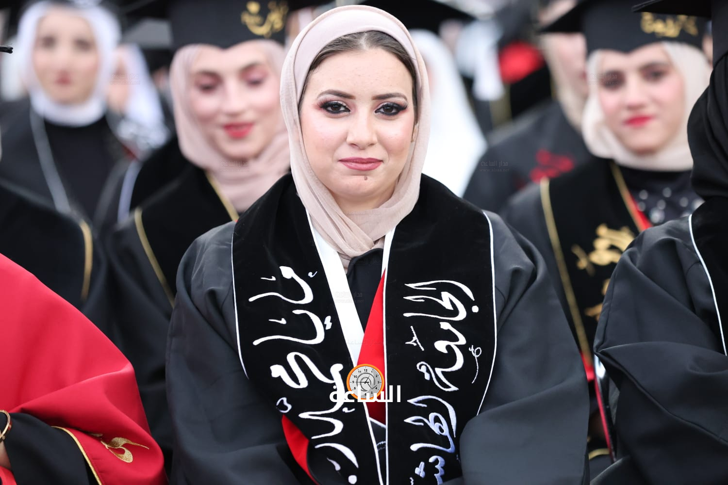 Madar Al-Saa Images 0.7405696162992266