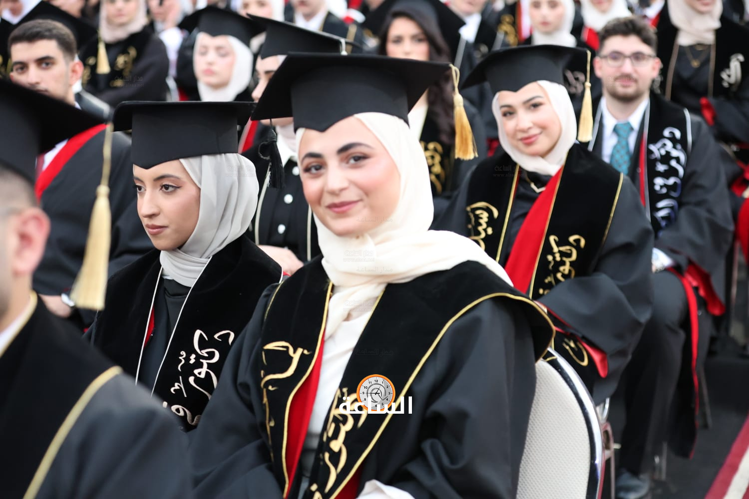 Madar Al-Saa Images 0.15943898385000765