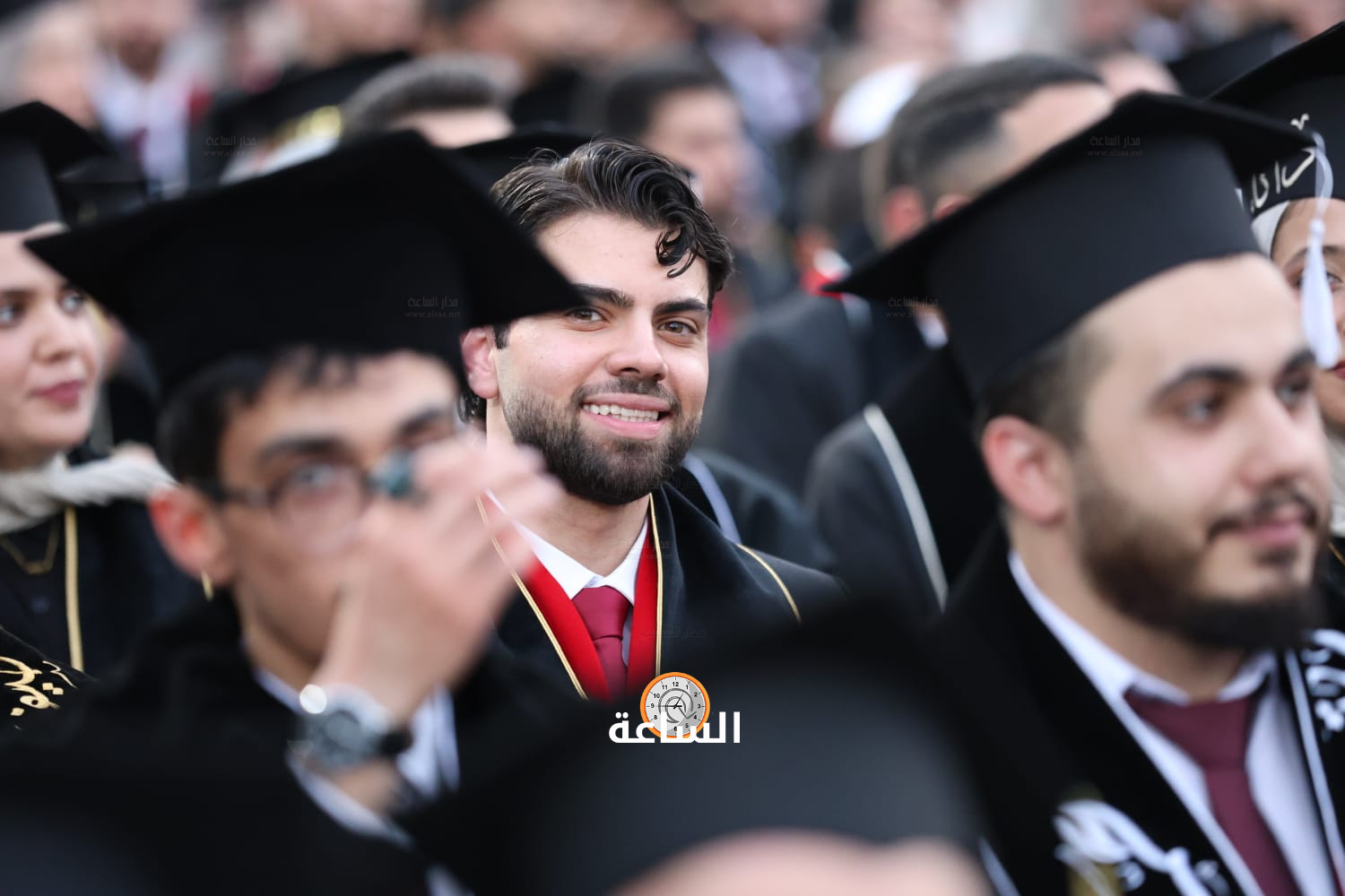 Madar Al-Saa Images 0.368312556685219