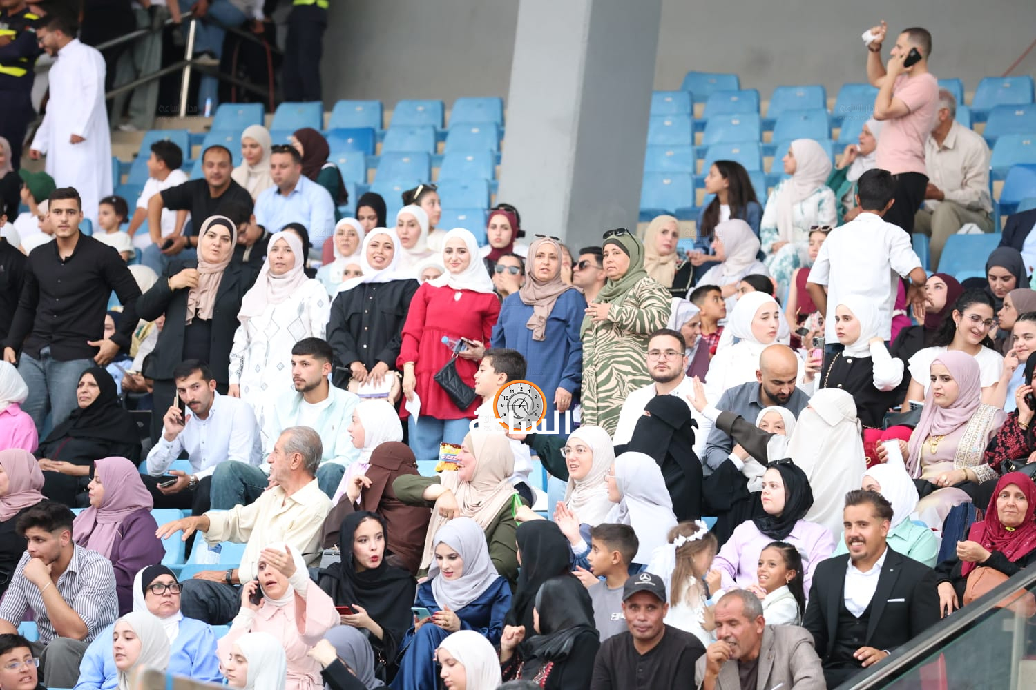 Madar Al-Saa Images 0.9198617971286768