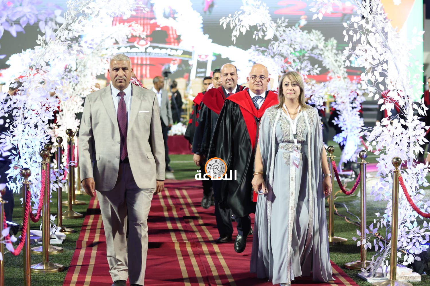Madar Al-Saa Images 0.04993081628964491