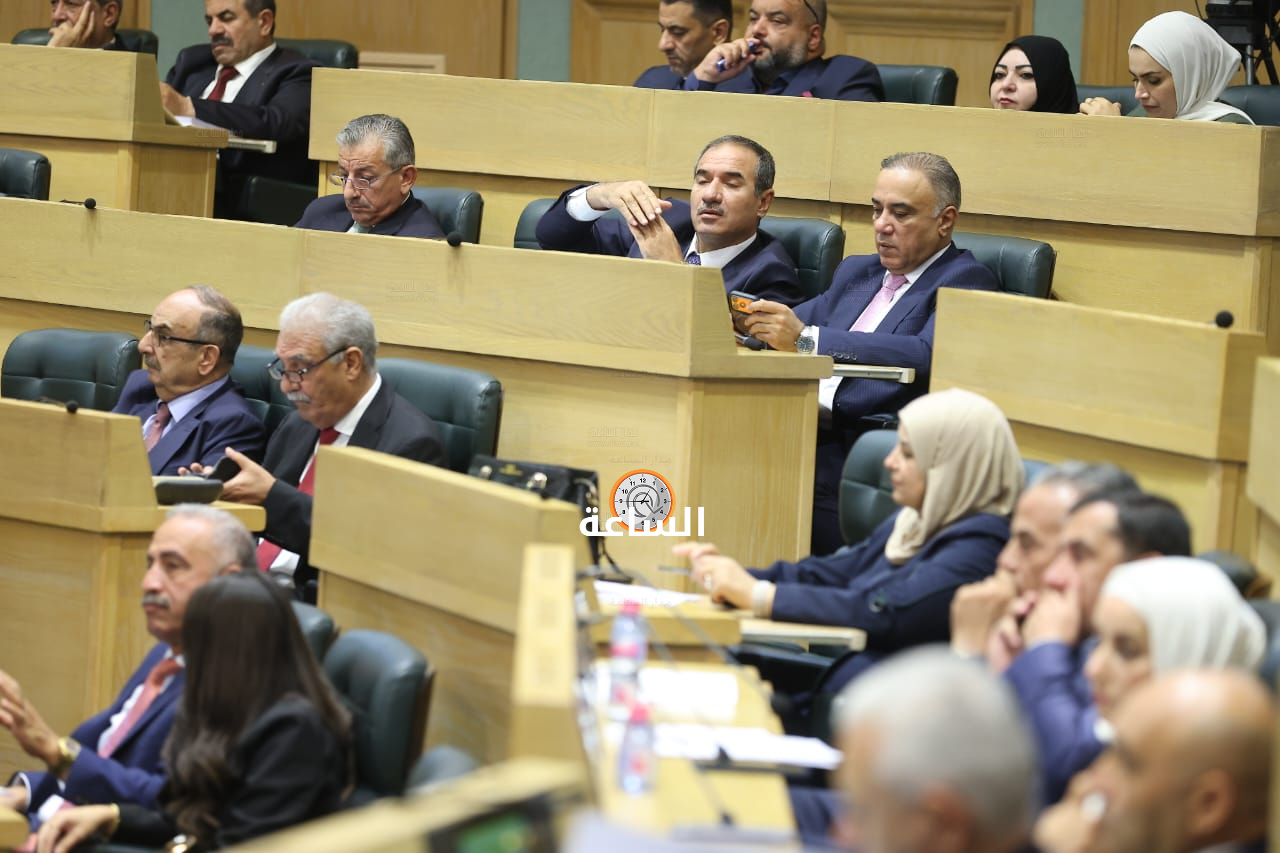 Madar Al-Saa Images 0.07977741426979013