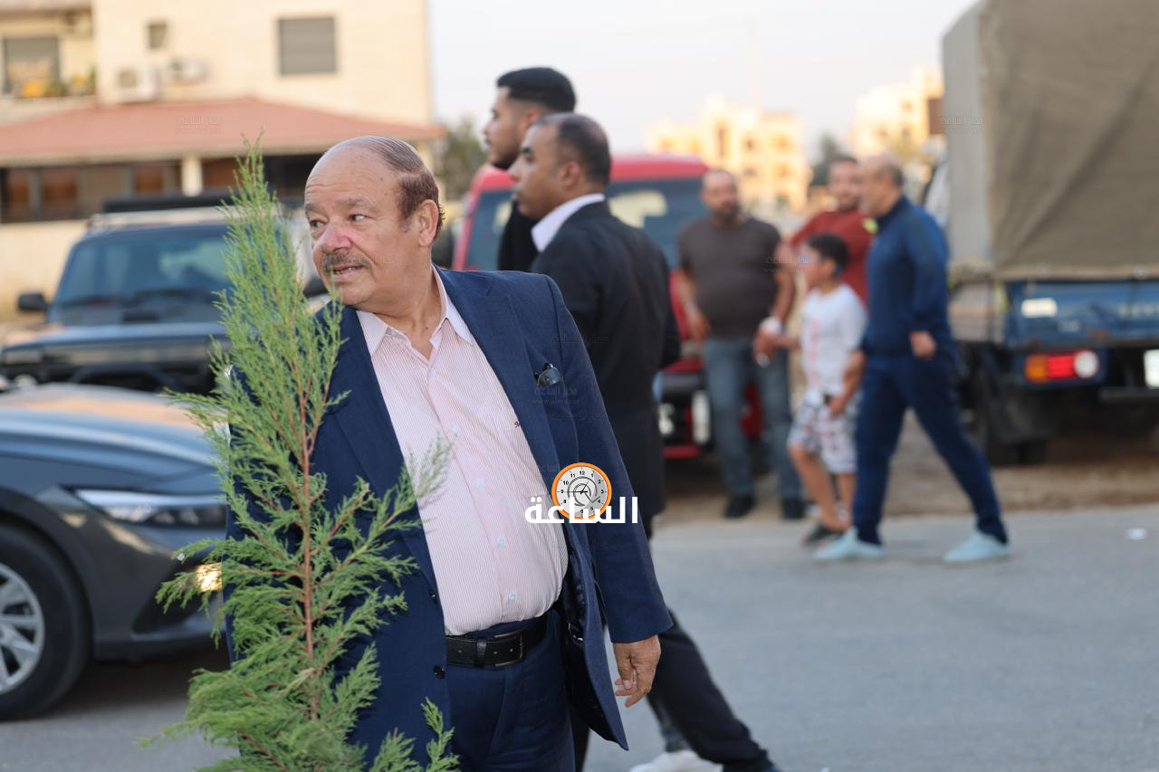 Madar Al-Saa Images 0.9885247315118686
